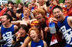 若者たちの笑顔