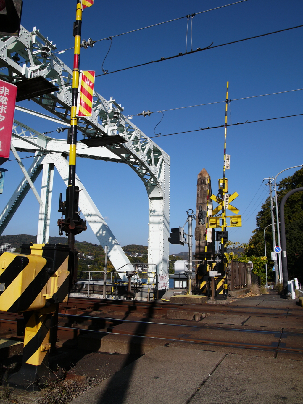 鉄路と空と重厚感