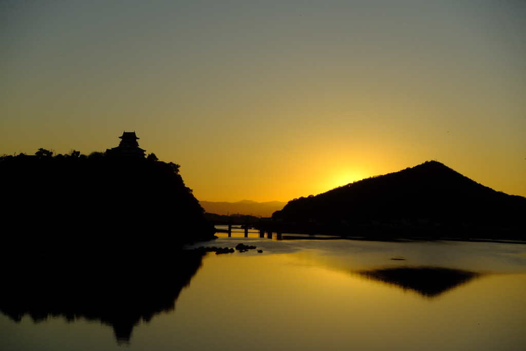 犬山城と伊木山