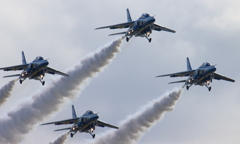 入間航空祭2025　ブルーインパルス