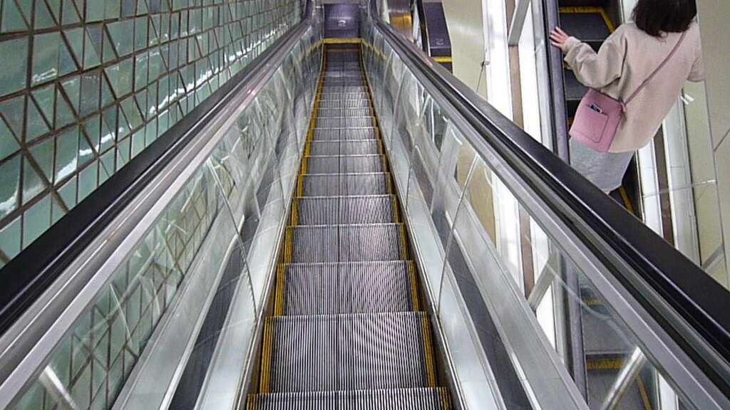 エスカレーター