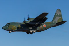 名古屋空港で撮ったC-130-2