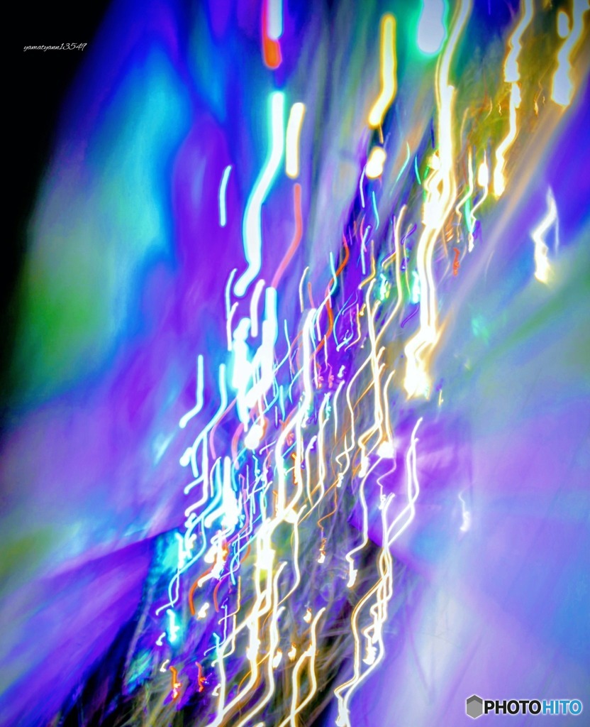 通りすがりの光たち