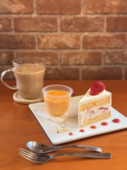 プリンとショートケーキの贅沢セット
