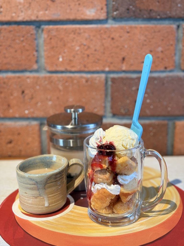 カフェオレとデザートの時間