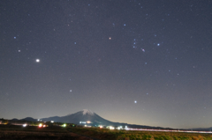 植田正治写真美術館前より