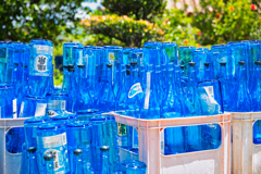 なんともいえない青