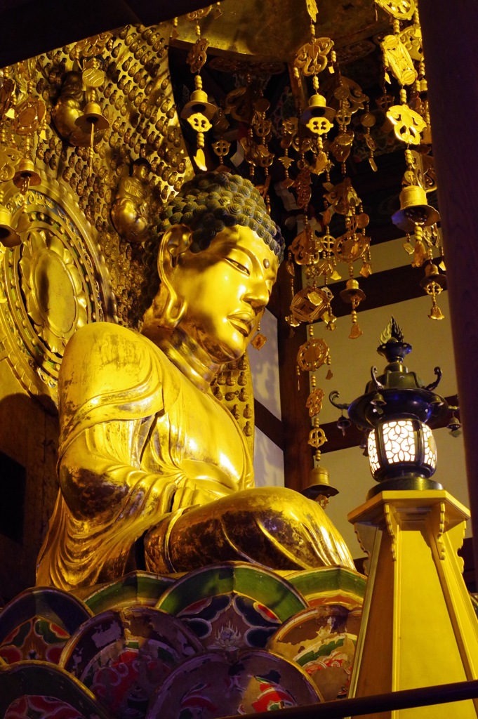 九品仏浄真寺　釈迦牟尼仏像（釈迦如来坐像）