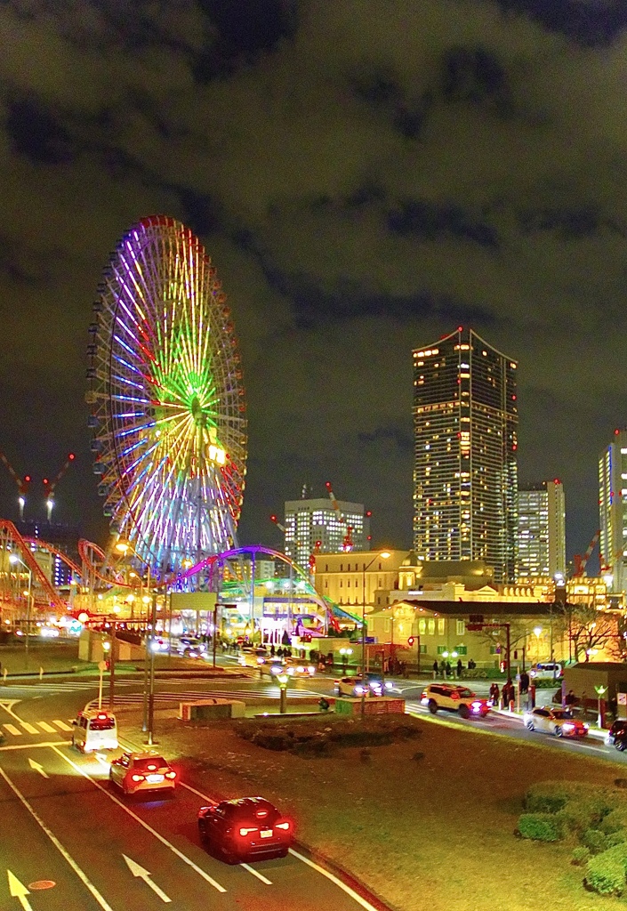 コスモワールドを望む