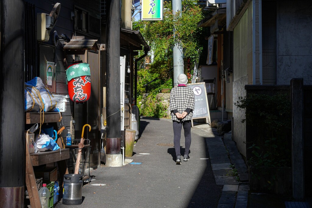 路地裏の散歩
