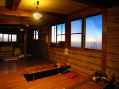 山小屋のぬくもり