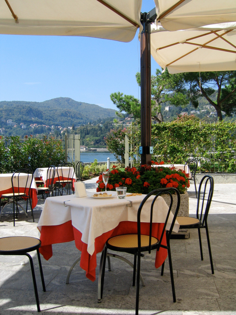 3F8886A8-7554-4579-A06B-93A7C03AB9D7