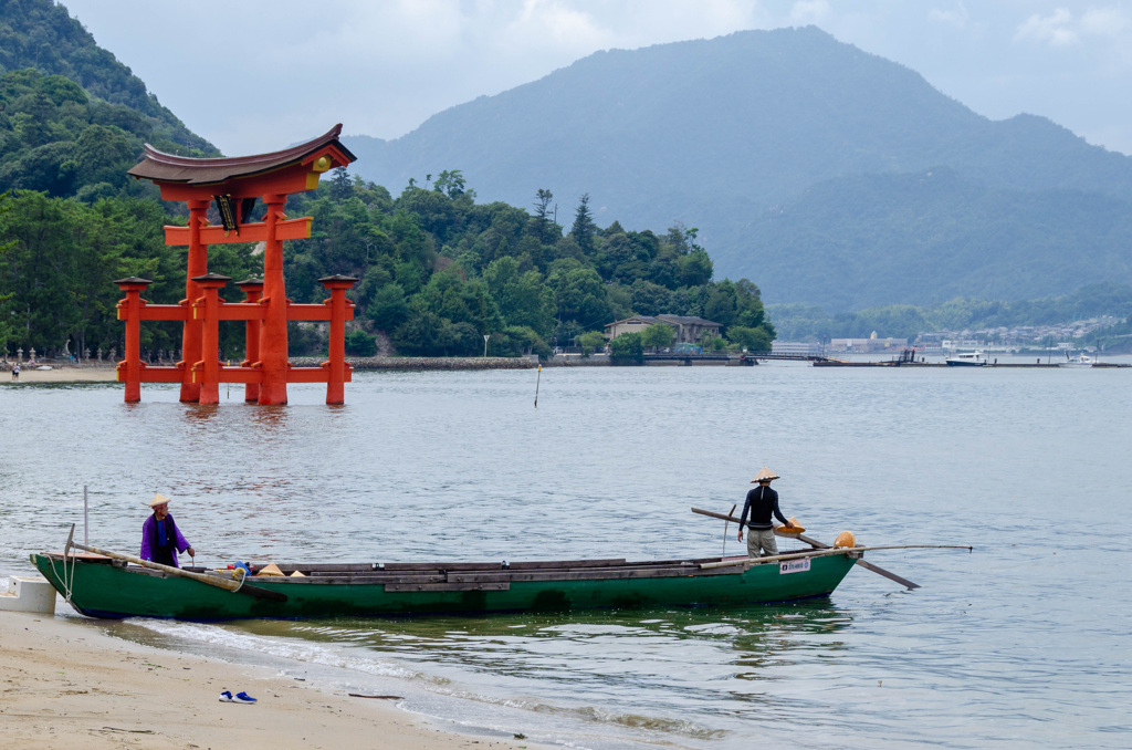 C9EC2020-4724-4E46-B290-74694A5DDAF2