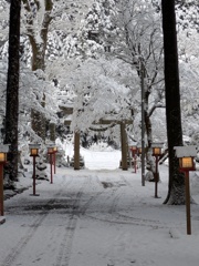 天日陰比め神社の雪景色。