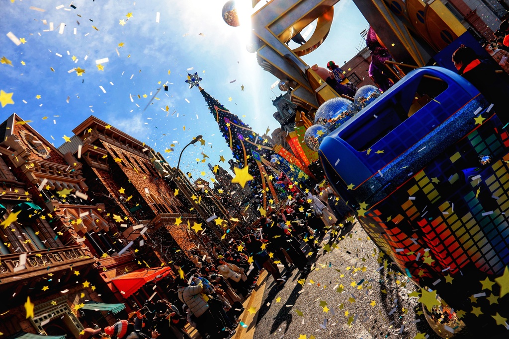 昼に舞う満天の星