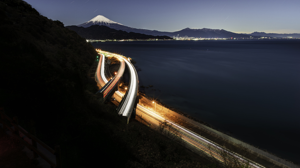 2026.1.3 SLの撮影予定だったが、富士山が綺麗で薩埵峠に来てしまった。