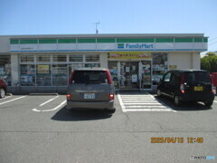 ファミリーマート福生多摩橋通り店