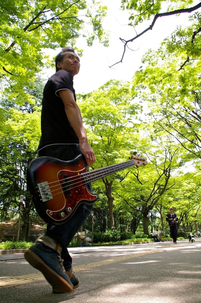 ベーシストプロフィールフォト