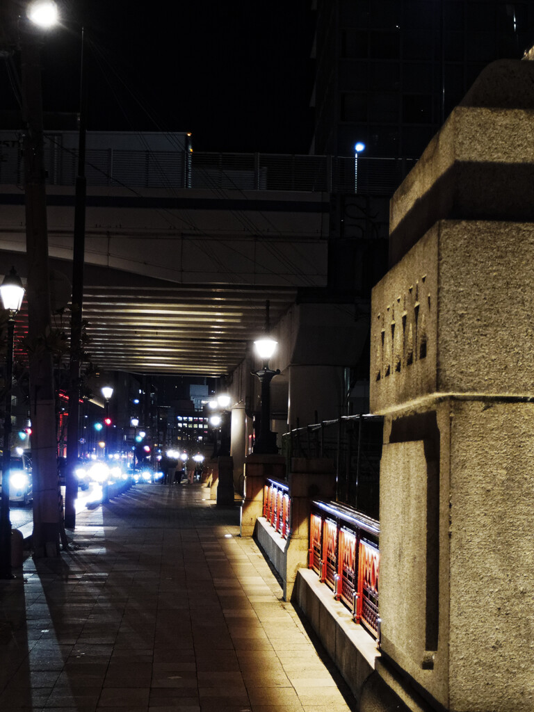 三ノ宮旧居留地の夜