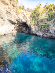 琴浦　青の洞窟