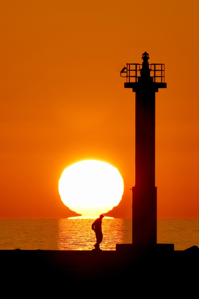 達磨夕日に馳せる想い