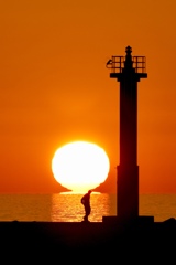 達磨夕日に馳せる想い