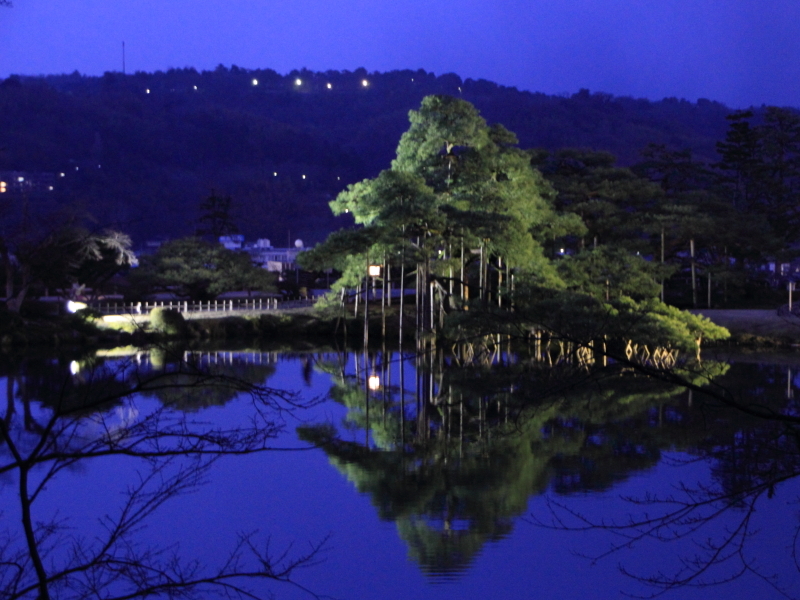 兼六園　春のライトアップ１