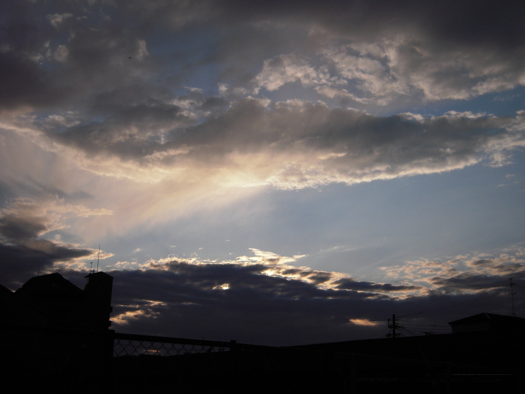 雨上がりの夕方