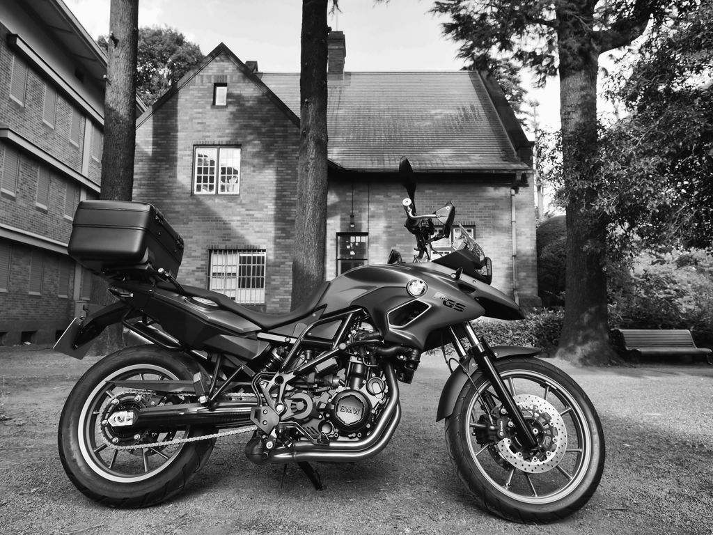 F700GS