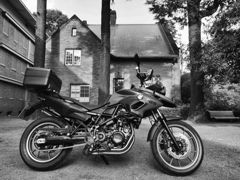 F700GS