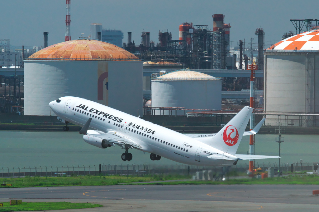 ７月１９日　ゼネラル　まだ塗り替え中