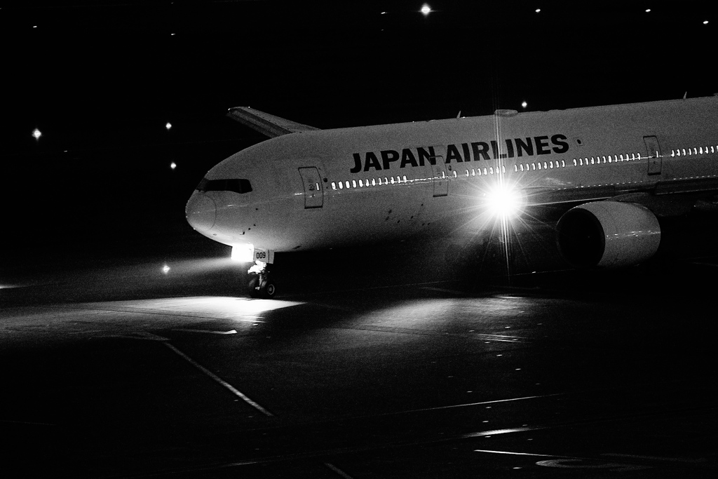 真夏の夜の閃光　2 of 3