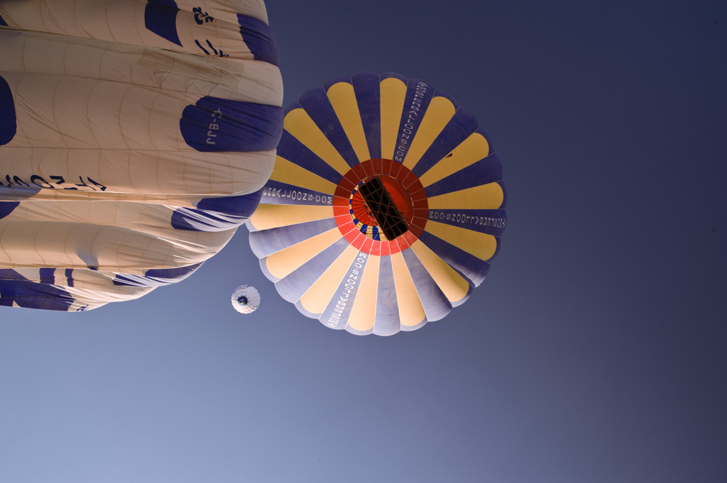 空を見上げれば