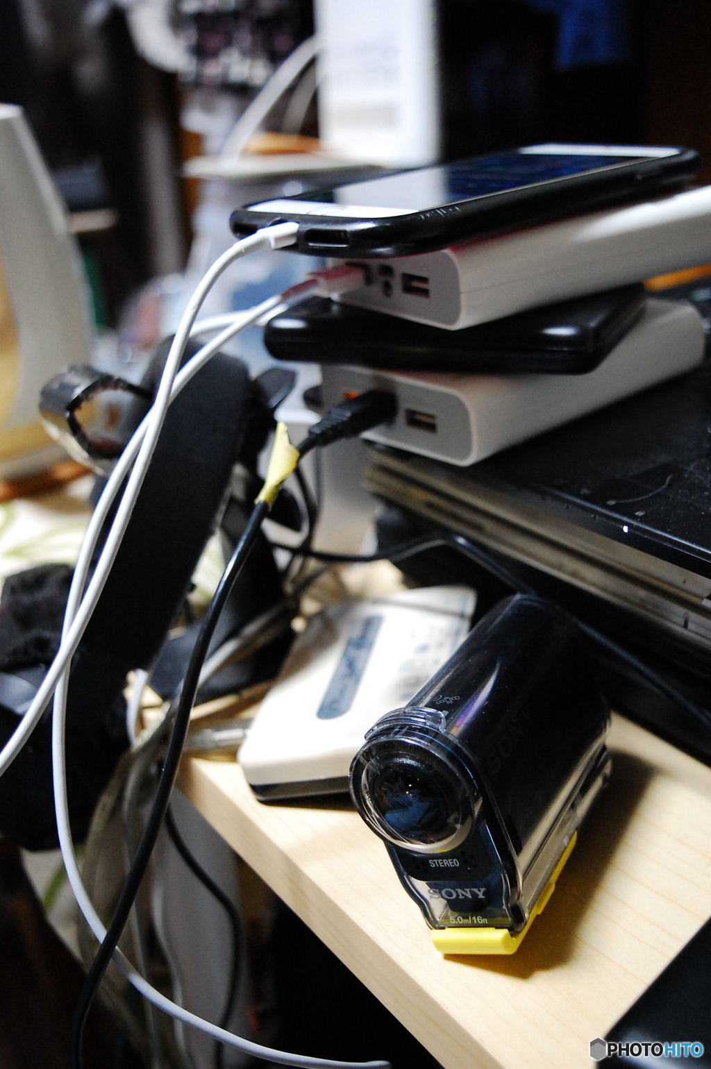 動力を得るには線を必要とする