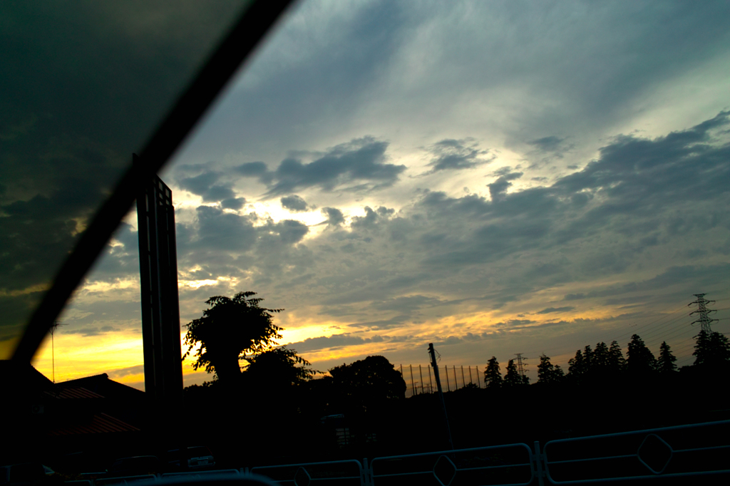 車窓からの夕日