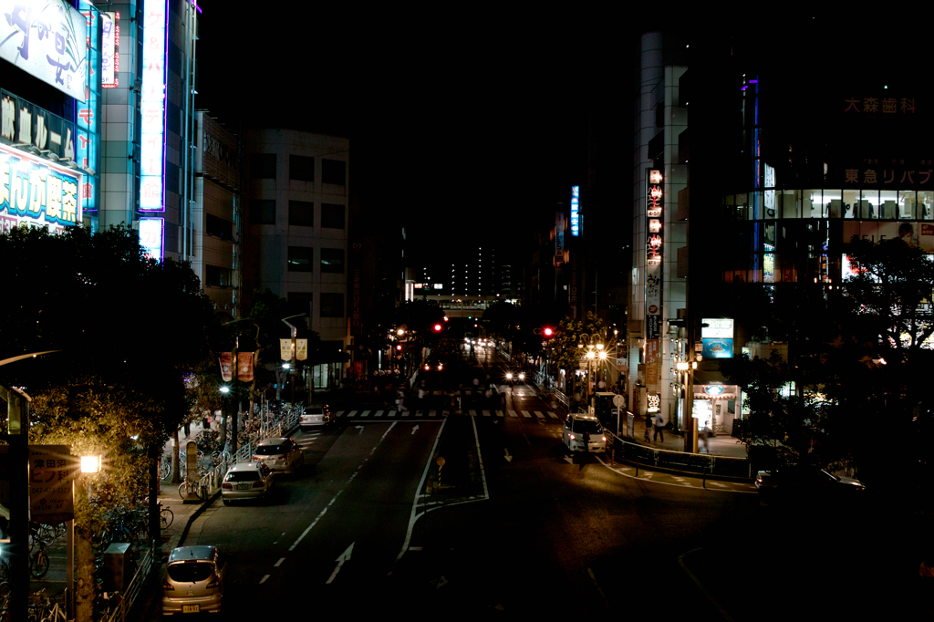 津田沼　闇