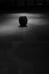 「よく考えれば、孤独などというものは何処にでもあるものだ」