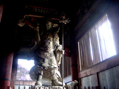 大きな仏像
