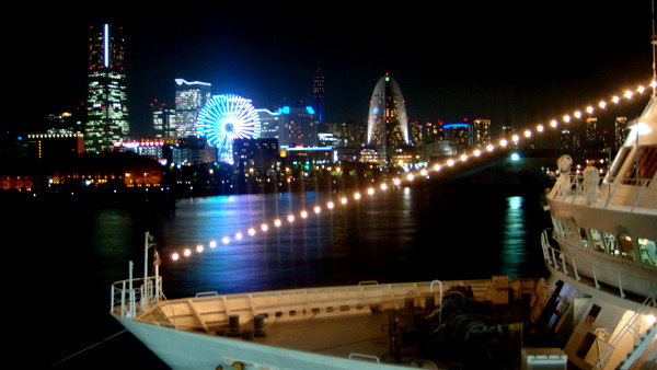 夜のみなとみらい