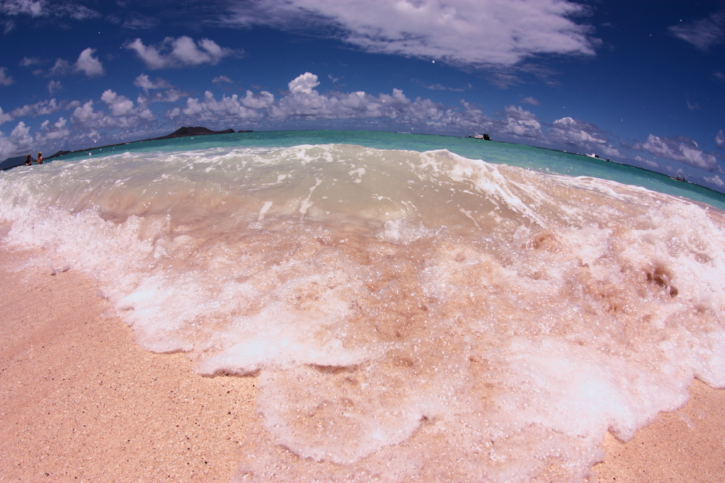 A wave  -Lanikai Beach-