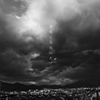 暗雲よ、変化に気付いた。