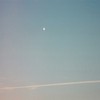 月と飛行線