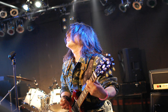 2011.05.03Moskey Tone