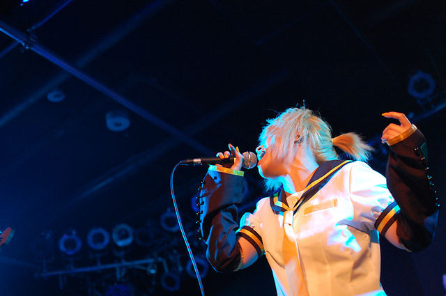 2011.05.03Moskey Tone
