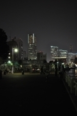 山下公園からみなとみらいを望む