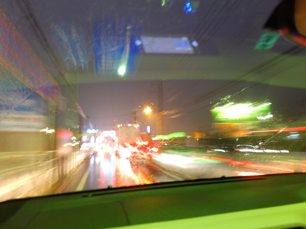 夜のドライブ