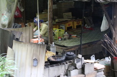 弥彦山道のオアシス場