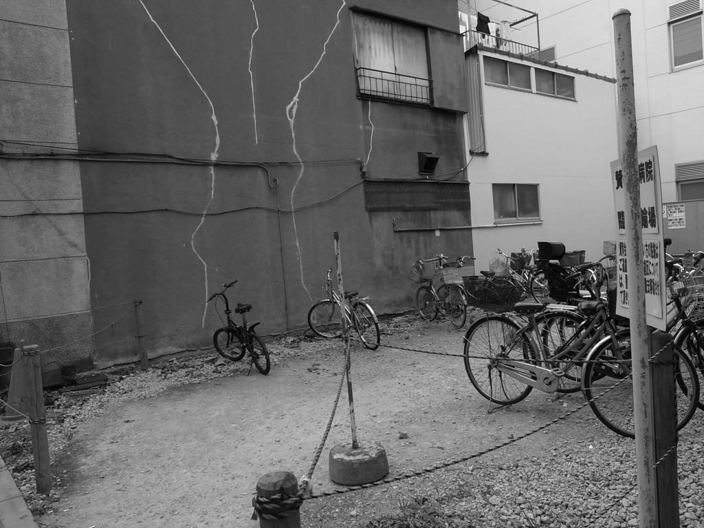 自転車置き場（墨田区）