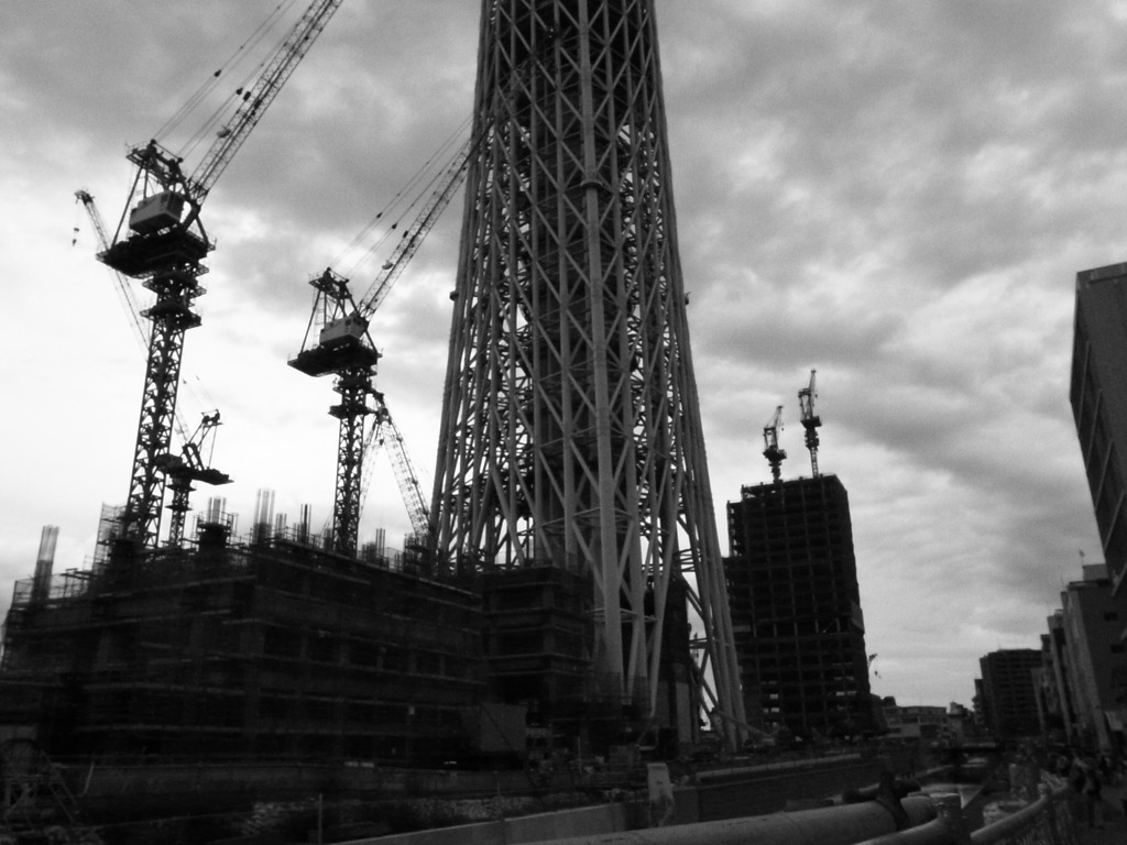 スカイツリー（業平橋方面より）