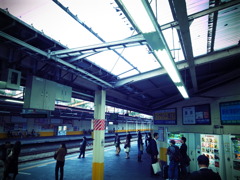 ＪＲ武蔵野線新秋津駅ホーム